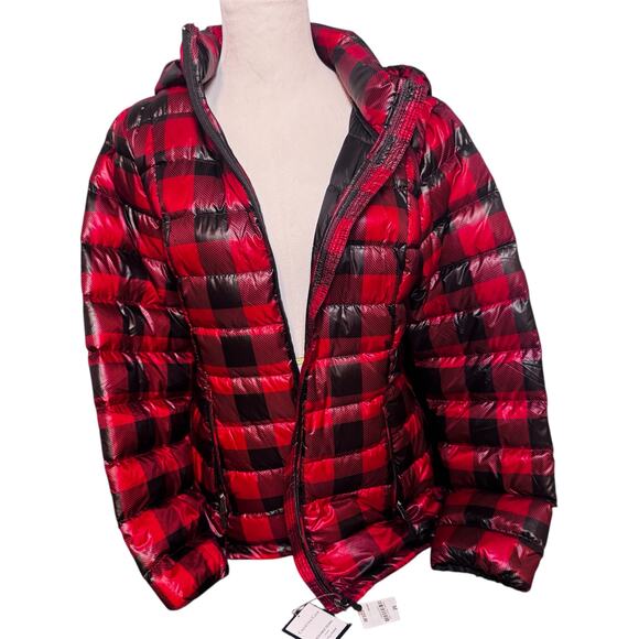 Charter Club Women's Buffalo Plaid Red/ Black Packable Puffer Coat Medium - Picture 3 of 7